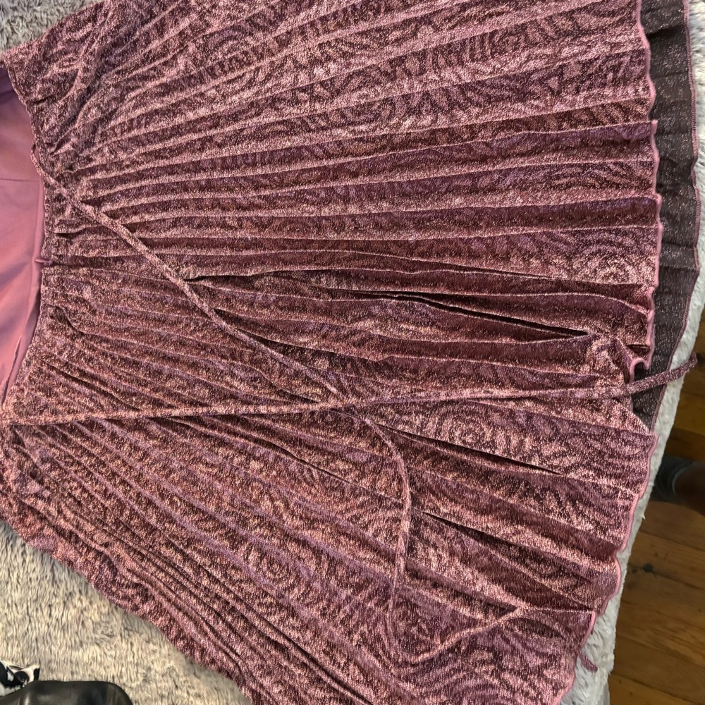 Nice dress I posted many pictures with details on the dress. Never worn